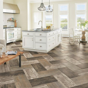 Armstrong Alterna Reserve LVT in Historic District Mix